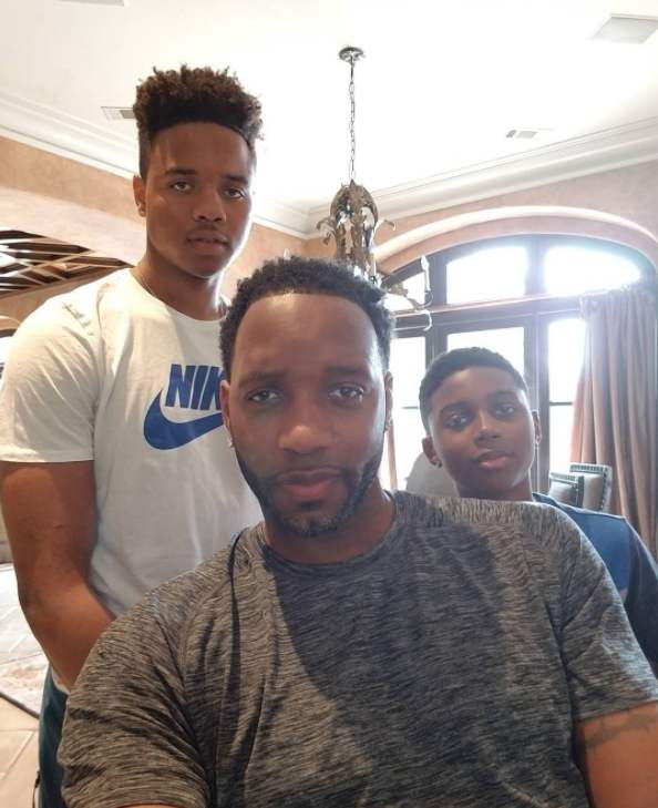 技术兼备的 技术兼备的