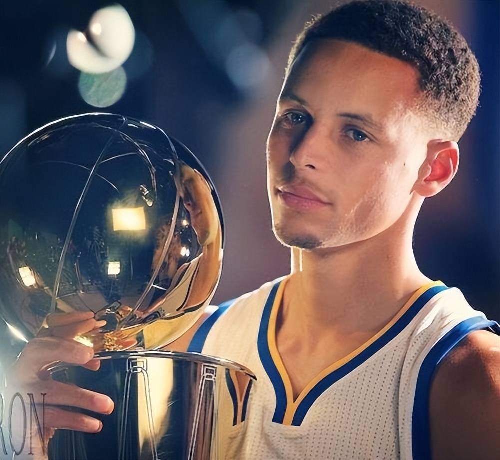 阿齐兹的闪 阿齐兹的闪