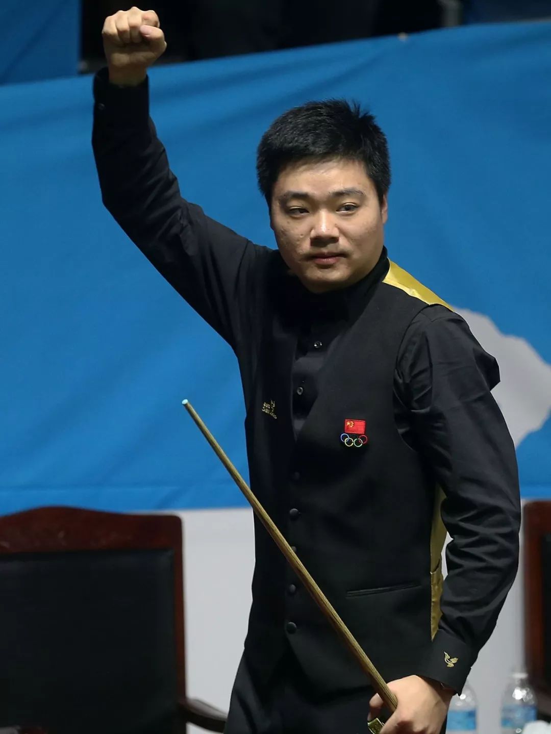 瞬间无疑是 瞬间无疑是