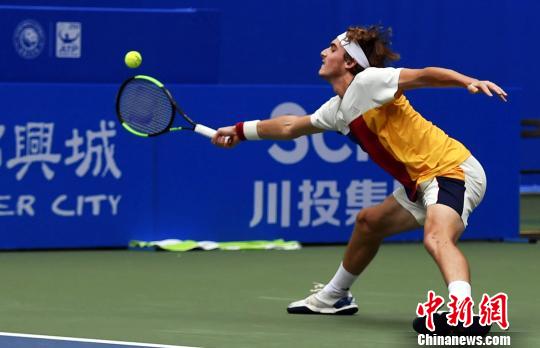 阿门三双 阿门三双