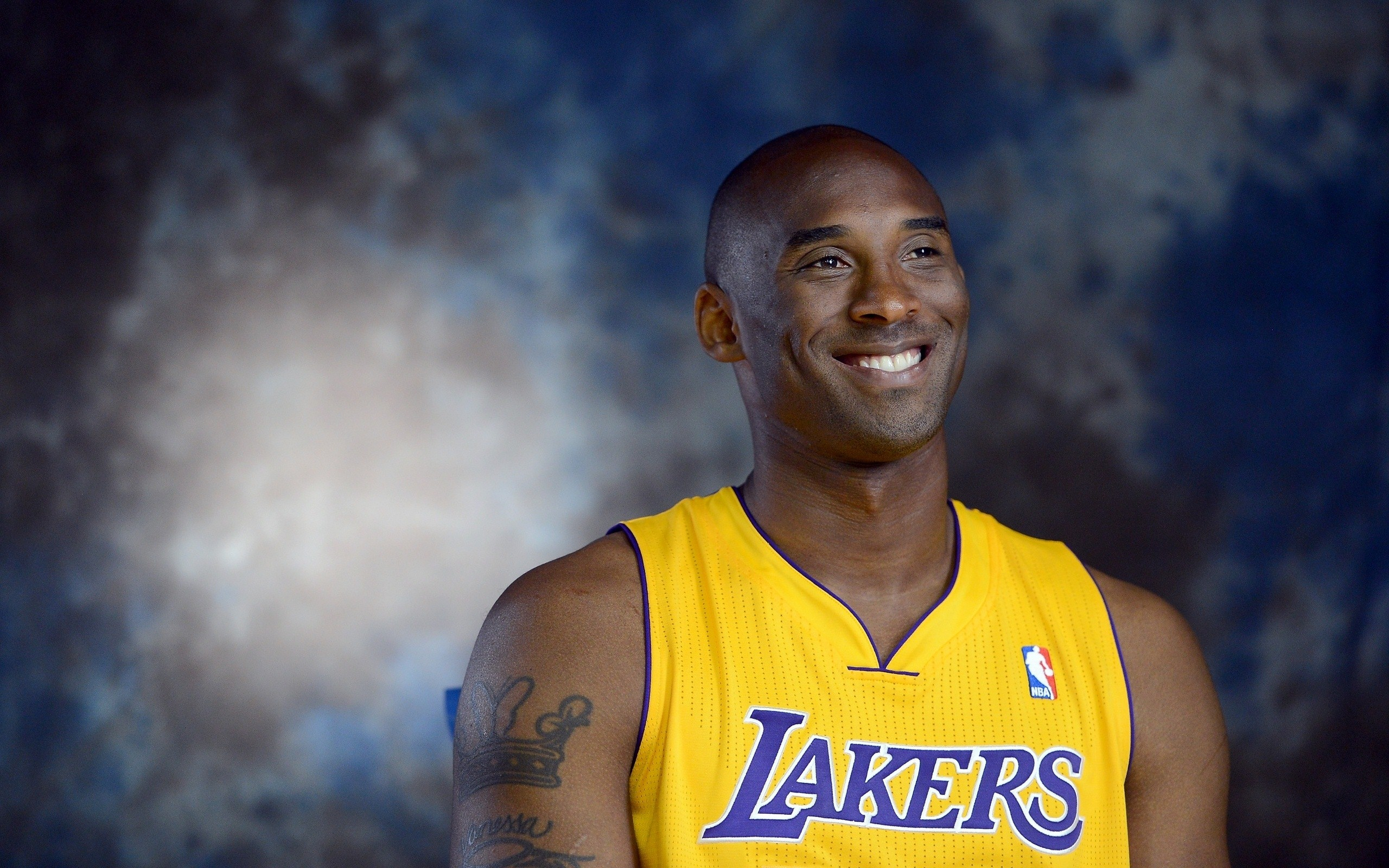 守弧顶下方 守弧顶下方